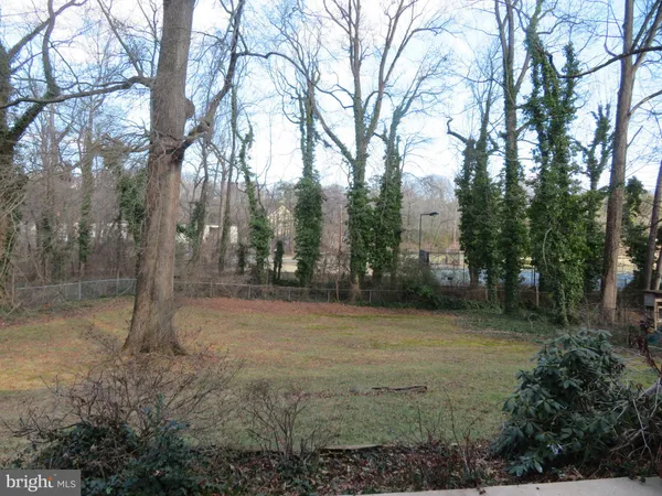 $2,900 | 26 Lakeside Drive, Greenbelt, MD 20770