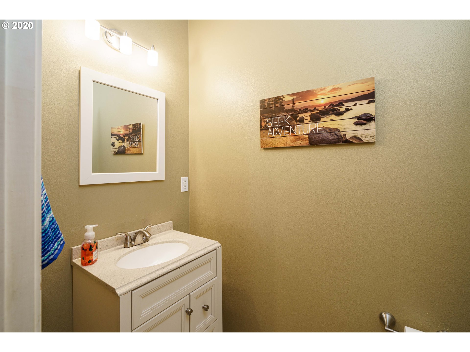 5861 Southeast 17th Loop Gresham, OR 97080 - Photo 17 of 30 Gallery Image 17