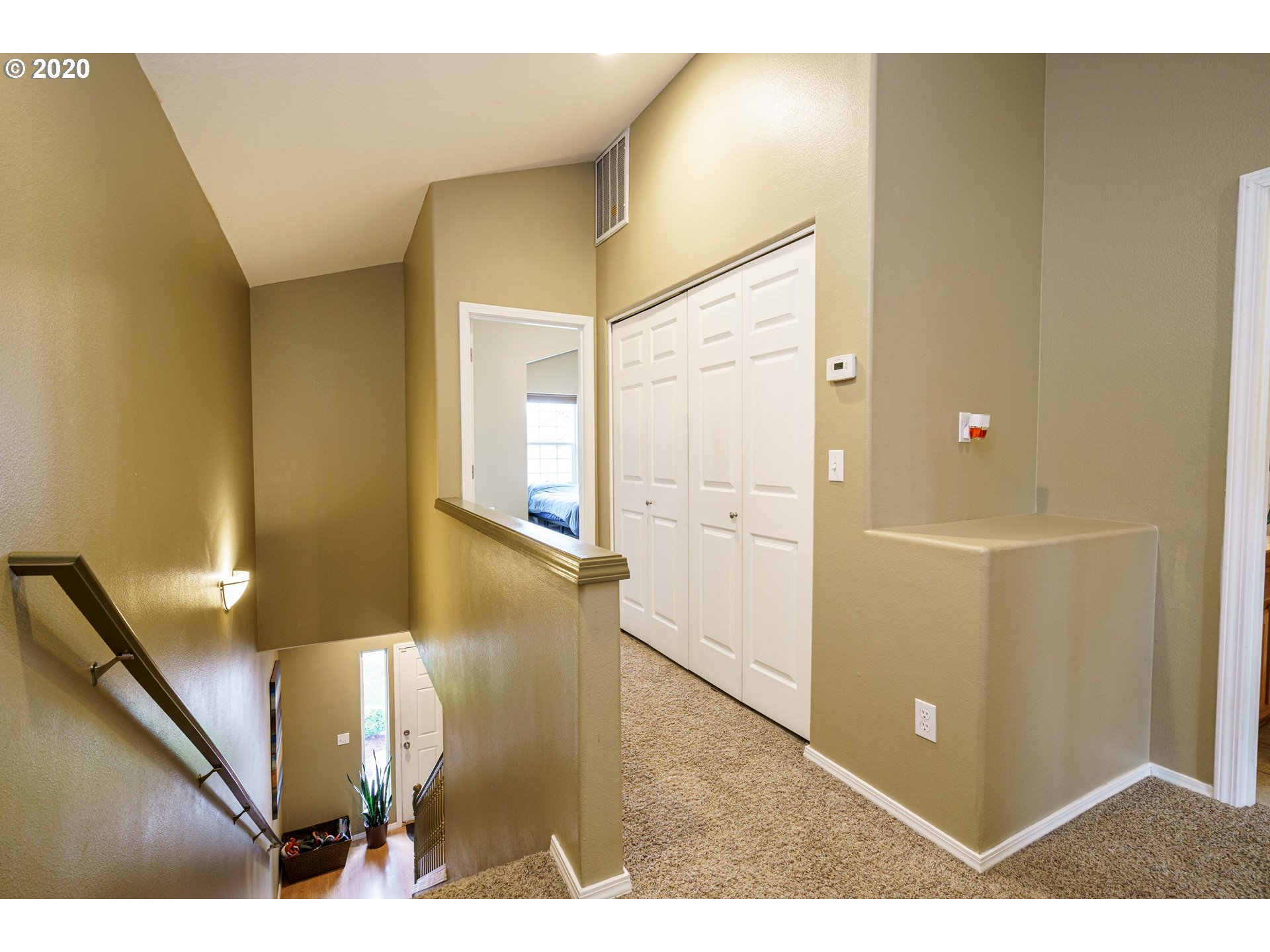 5861 Southeast 17th Loop Gresham, OR 97080 - Photo 18 of 30 Gallery Image 18