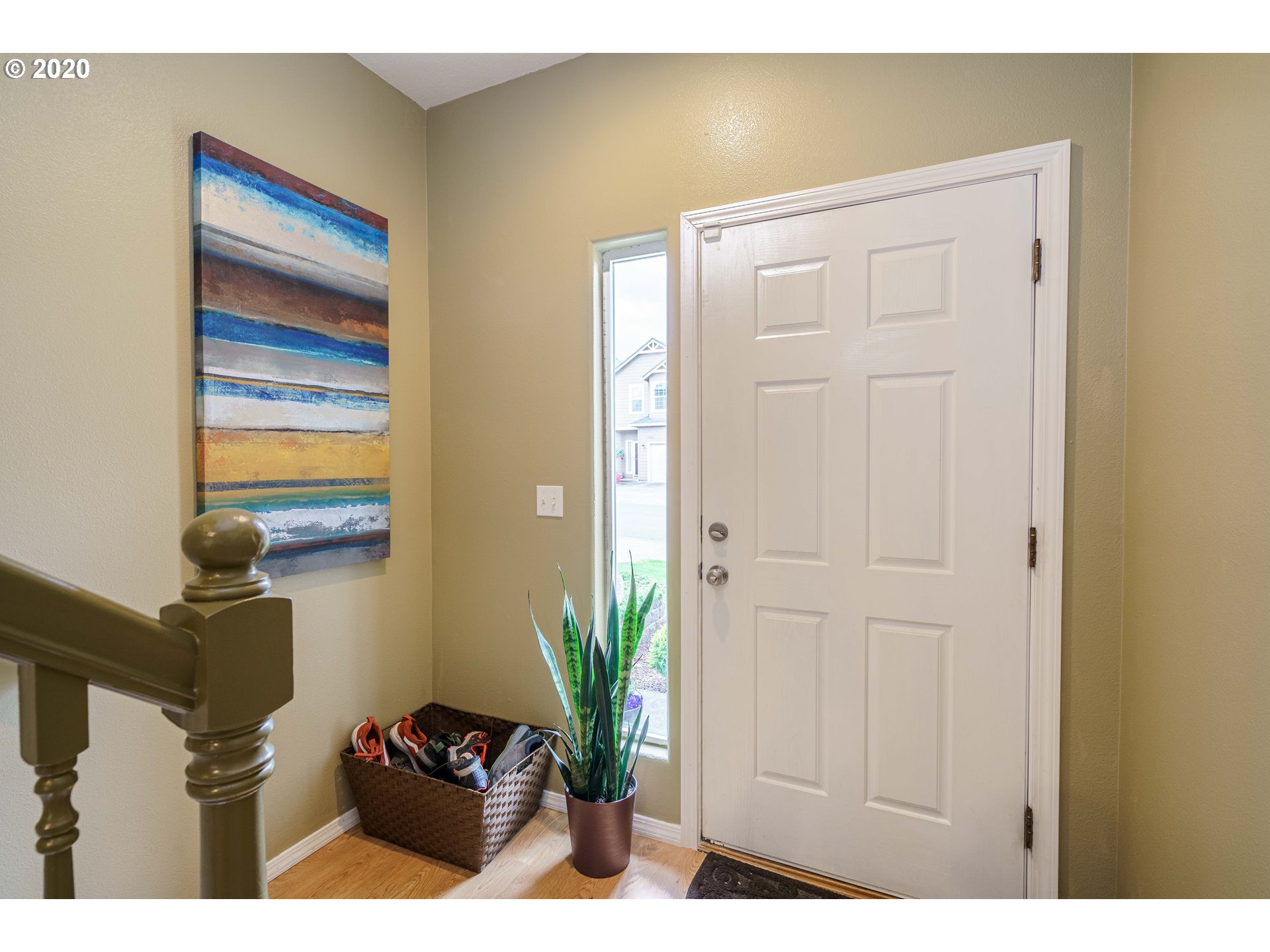 5861 Southeast 17th Loop Gresham, OR 97080 - Photo 4 of 30 Gallery Image 4