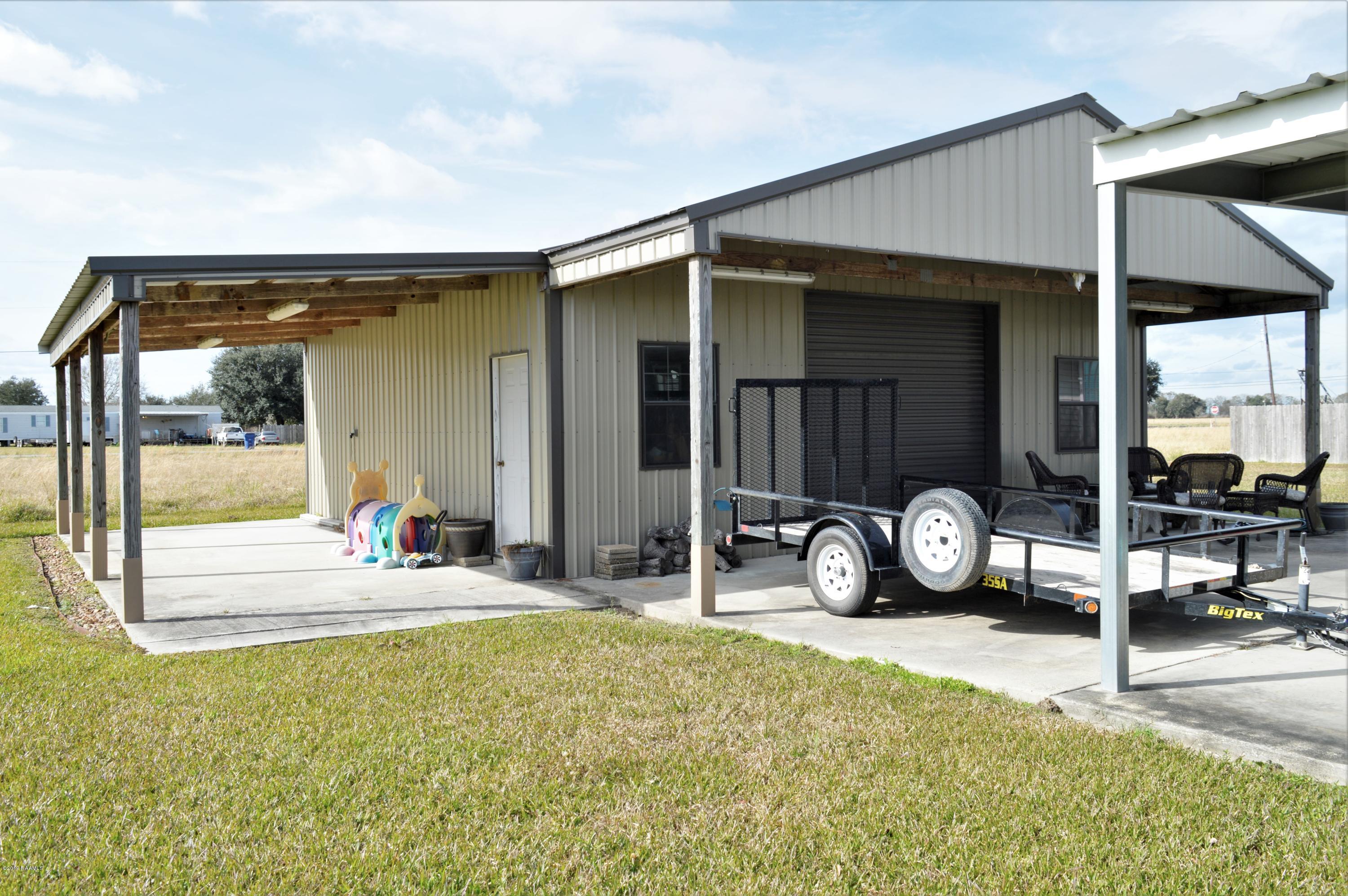 5176 Alfred Road Maurice, LA 70555 - Photo 4 of 19 Gallery Image 4