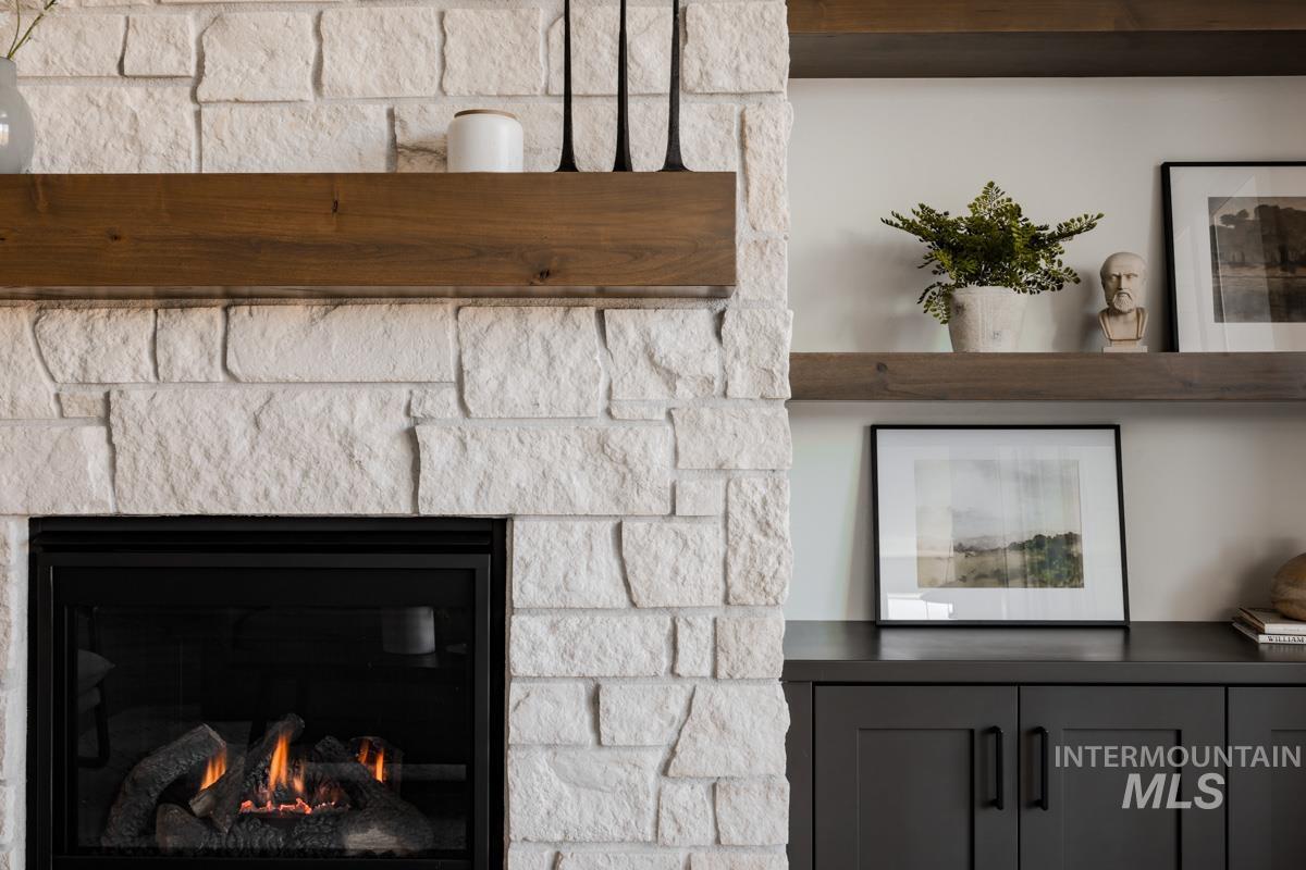 2489 East Tenzing Drive Meridian, ID 83642 - Photo 11 of 42