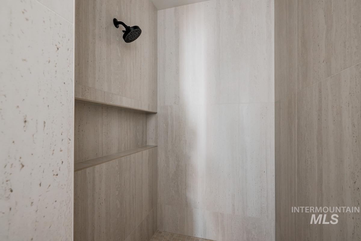 2489 East Tenzing Drive Meridian, ID 83642 - Photo 32 of 42