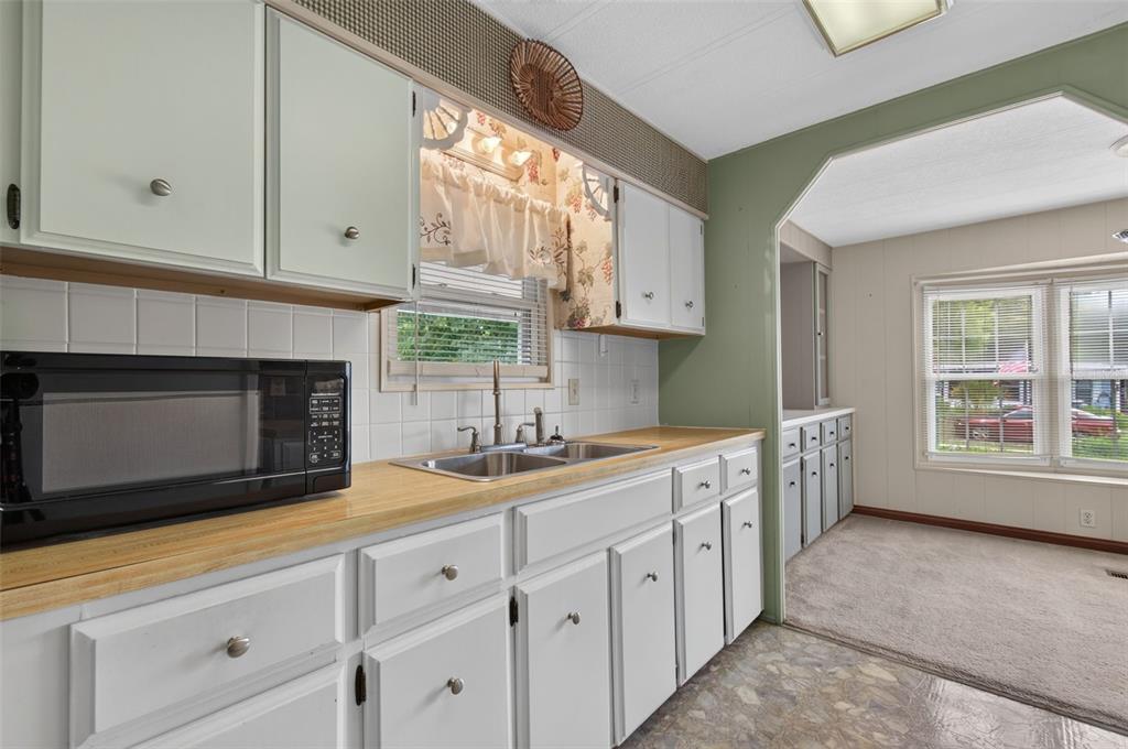 1674 Northeast 162nd Street Citra, FL 32113 - Photo 11 of 27