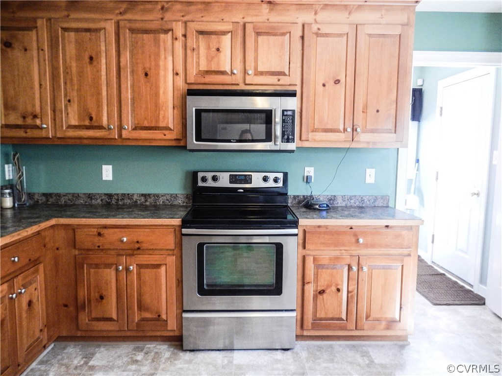 5212 Dorrell Road Aylett, VA 23009 - Photo 24 of 50 Gallery Image 24