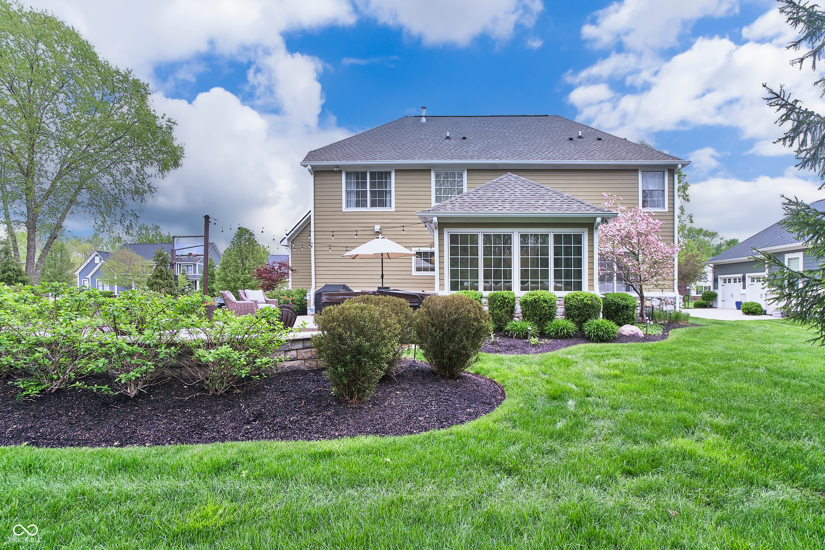 11233 Rockingham Circle Fishers, IN 46037 - Photo 11 of 63 Gallery Image 11
