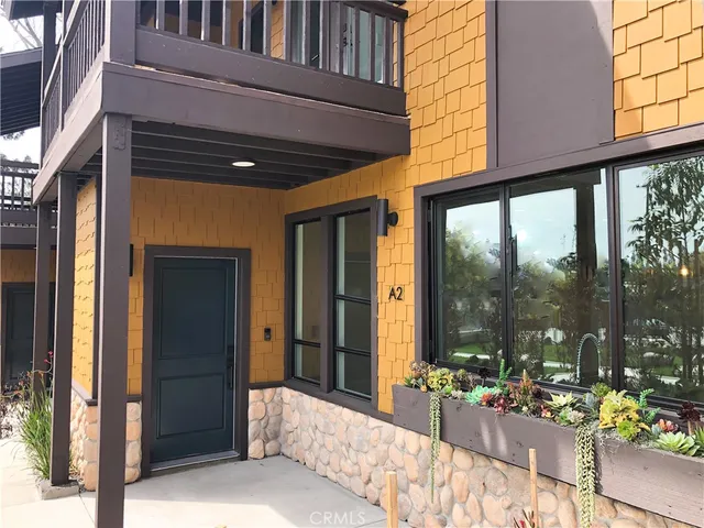 $4,175 | 4201 Pennsylvania Avenue, La Crescenta, CA 91214