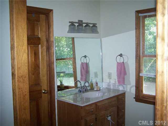 1333 Rabbit Run Road York, SC 29745 - Photo 14 of 16 Gallery Image 14