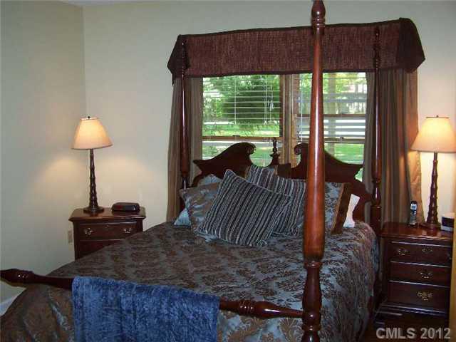 1333 Rabbit Run Road York, SC 29745 - Photo 4 of 16 Gallery Image 4