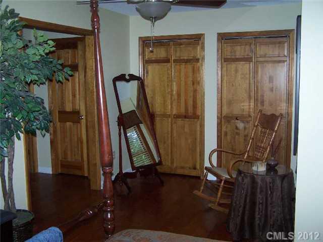 1333 Rabbit Run Road York, SC 29745 - Photo 5 of 16 Gallery Image 5