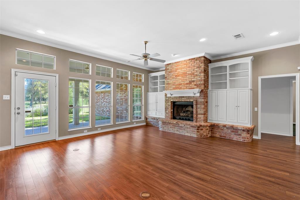 142 Stillwater Road Waco, TX 76708 - Photo 8 of 40 Gallery Image 8