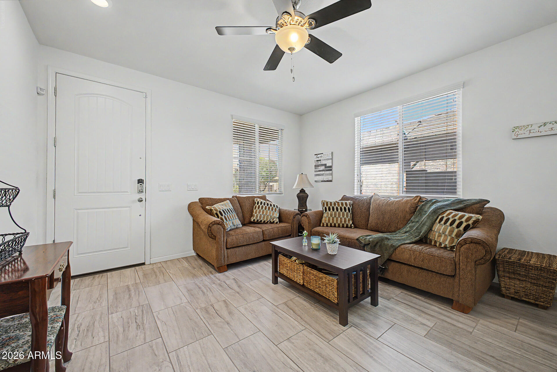 13023 West Lamar Road Glendale, AZ 85307 - Photo 4 of 51 06 - Lamar