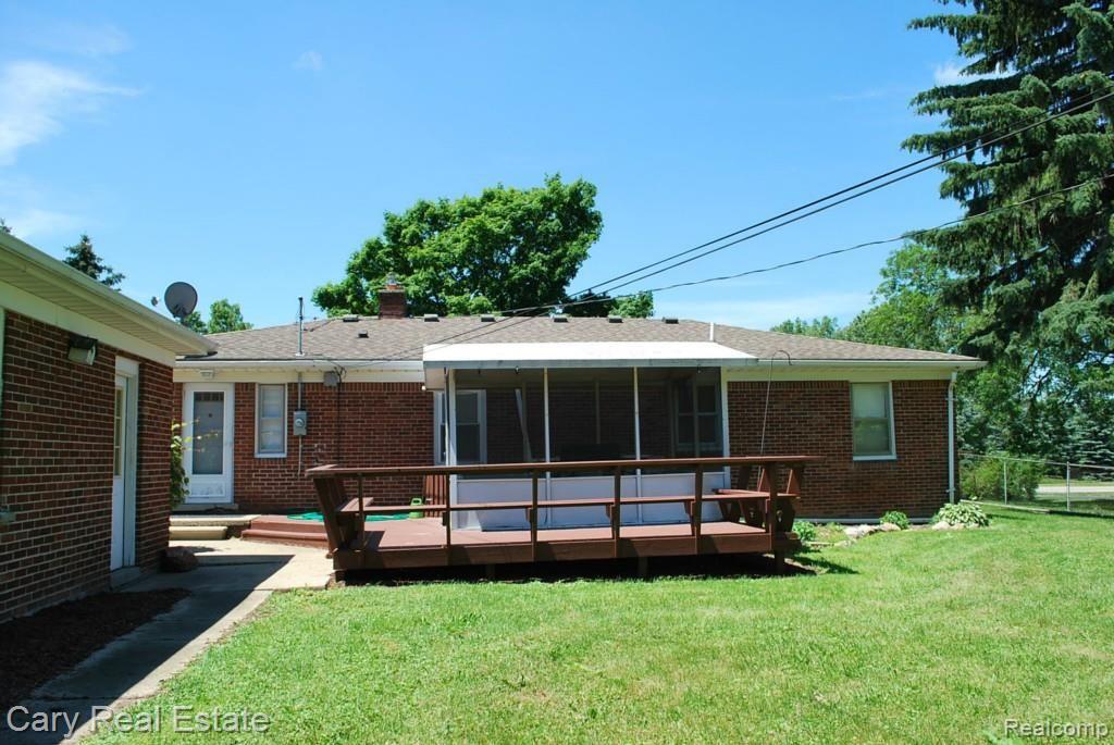 24860 Taft Road Novi, MI 48375 - Photo 31 of 31 DSC_1257.jpg
