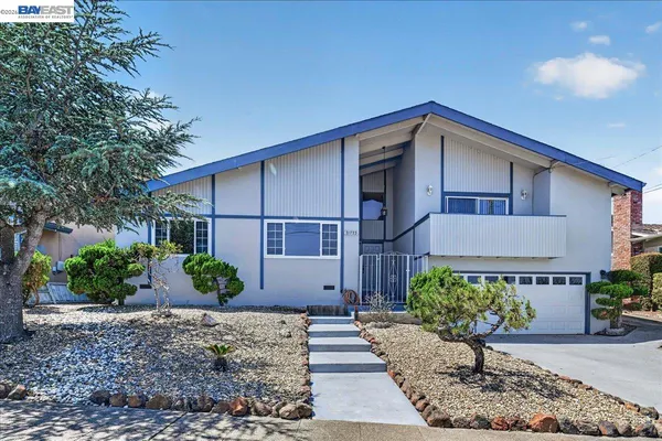 $1,050,000 | 21723 ShadySpring Road, Castro Valley, CA 94546