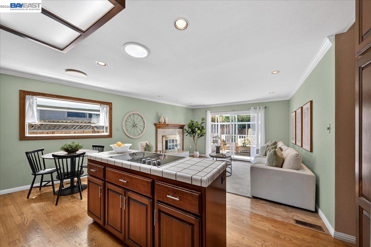 21723 ShadySpring Road Castro Valley, CA 94546 - Photo 14 of 52