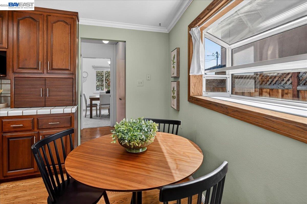 21723 ShadySpring Road Castro Valley, CA 94546 - Photo 17 of 52