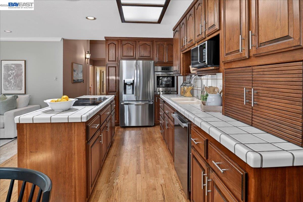 21723 ShadySpring Road Castro Valley, CA 94546 - Photo 19 of 52