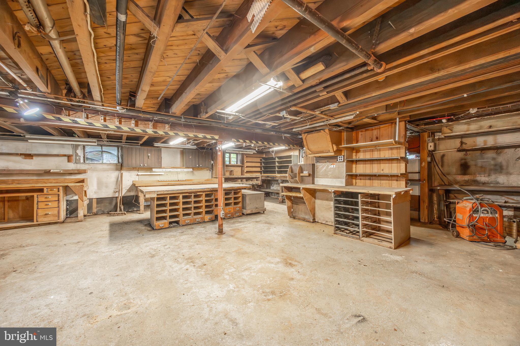 602 Chester Creek Road Brookhaven, PA 19015 - Photo 18 of 33 Basement
