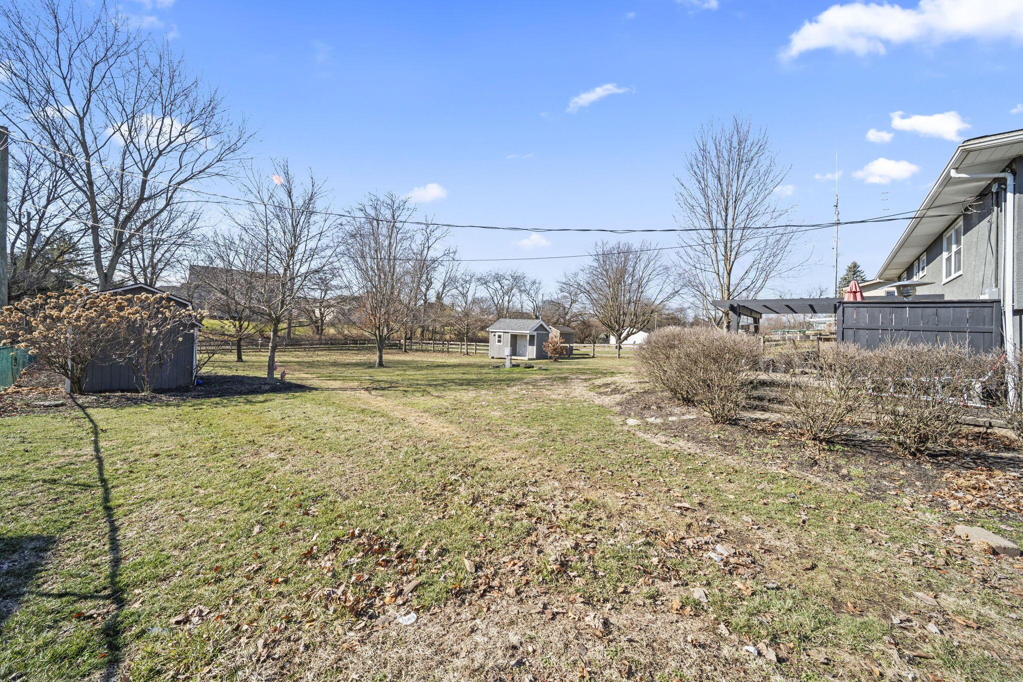 2431 White Road Grove City, OH 43123 - Photo 65 of 81 large back yard