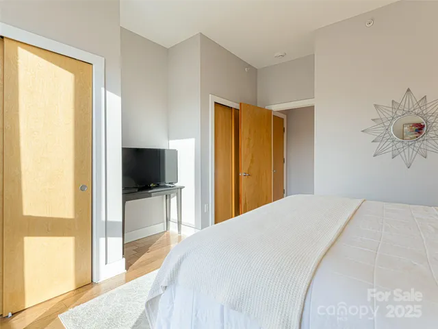 $509,000 | 45 Asheland Avenue, Unit 302, Asheville, NC 28801