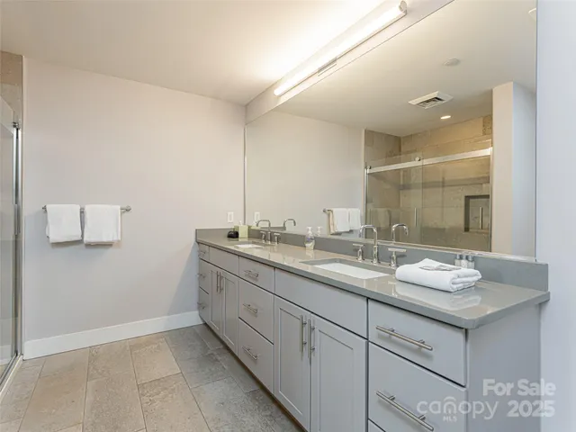 $509,000 | 45 Asheland Avenue, Unit 302, Asheville, NC 28801