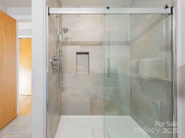 $509,000 | 45 Asheland Avenue, Unit 302, Asheville, NC 28801