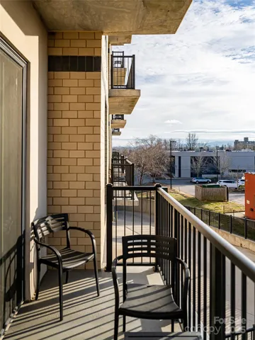 $509,000 | 45 Asheland Avenue, Unit 302, Asheville, NC 28801