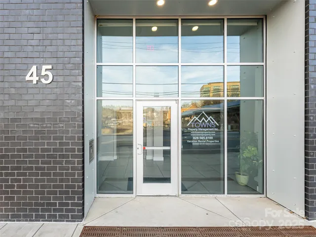 $509,000 | 45 Asheland Avenue, Unit 302, Asheville, NC 28801