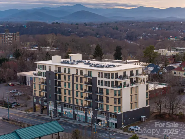 $509,000 | 45 Asheland Avenue, Unit 302, Asheville, NC 28801