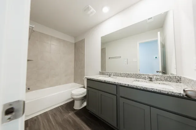 $2,000 | 13333 Burbot Drive, Conroe, TX 77384