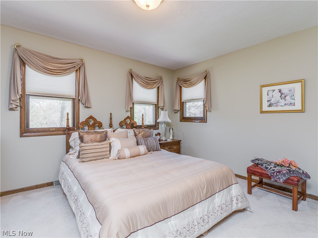 1418 Belle Meade Drive Akron, OH 44321 - Photo 22 of 35
