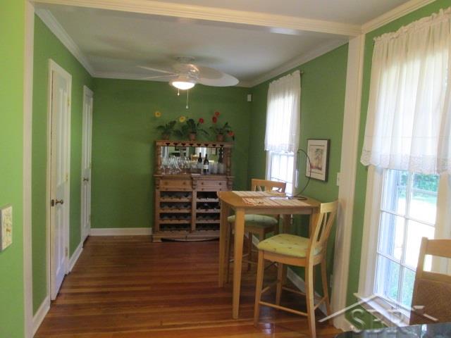 13 Edgewood Road Saginaw, MI 48638 - Photo 11 of 56 Informal Eating Area