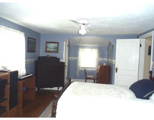 141 Pasco Road Springfield, MA 01151 - Photo 17 of 25