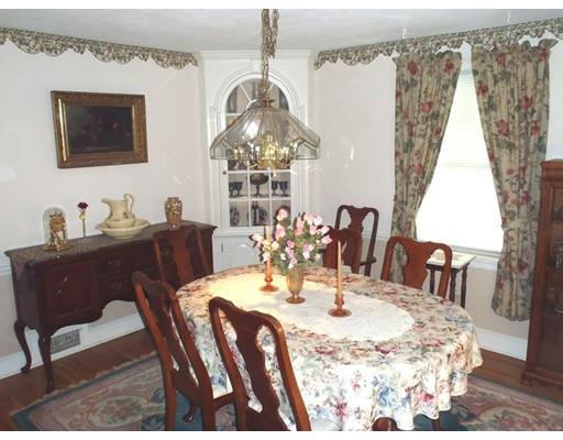 141 Pasco Road Springfield, MA 01151 - Photo 5 of 25