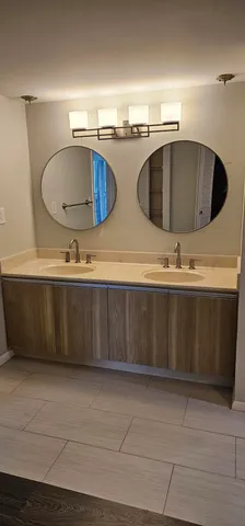 a view of a kitchen counter space