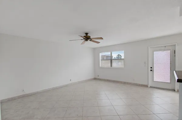 $1,650 | 228 Brittany F, Delray Beach, FL 33446