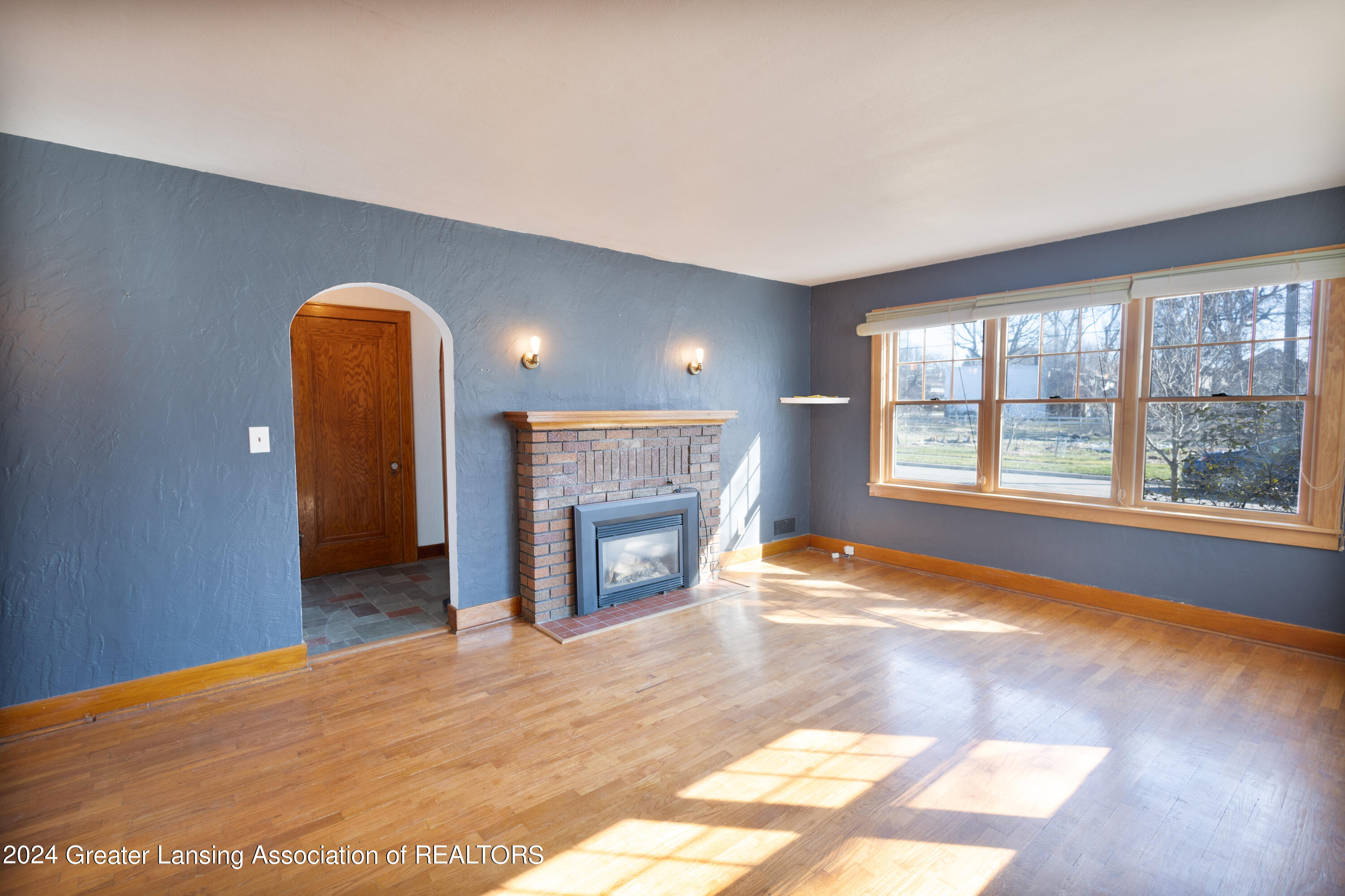 1712 South Rundle Avenue Lansing, MI 48910 - Photo 4 of 45 1712 Rundle-11