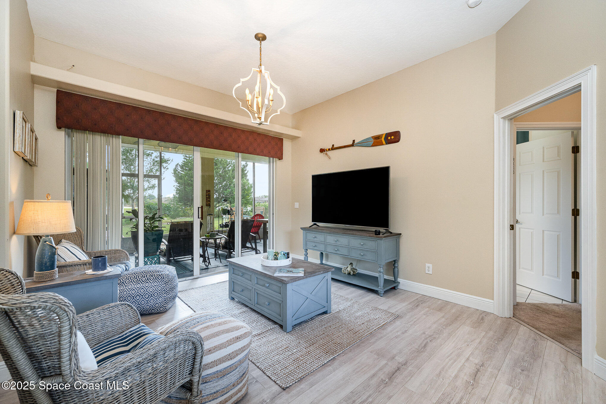 1150 Spring Oak Drive Melbourne, FL 32901 - Photo 10 of 38 Living room