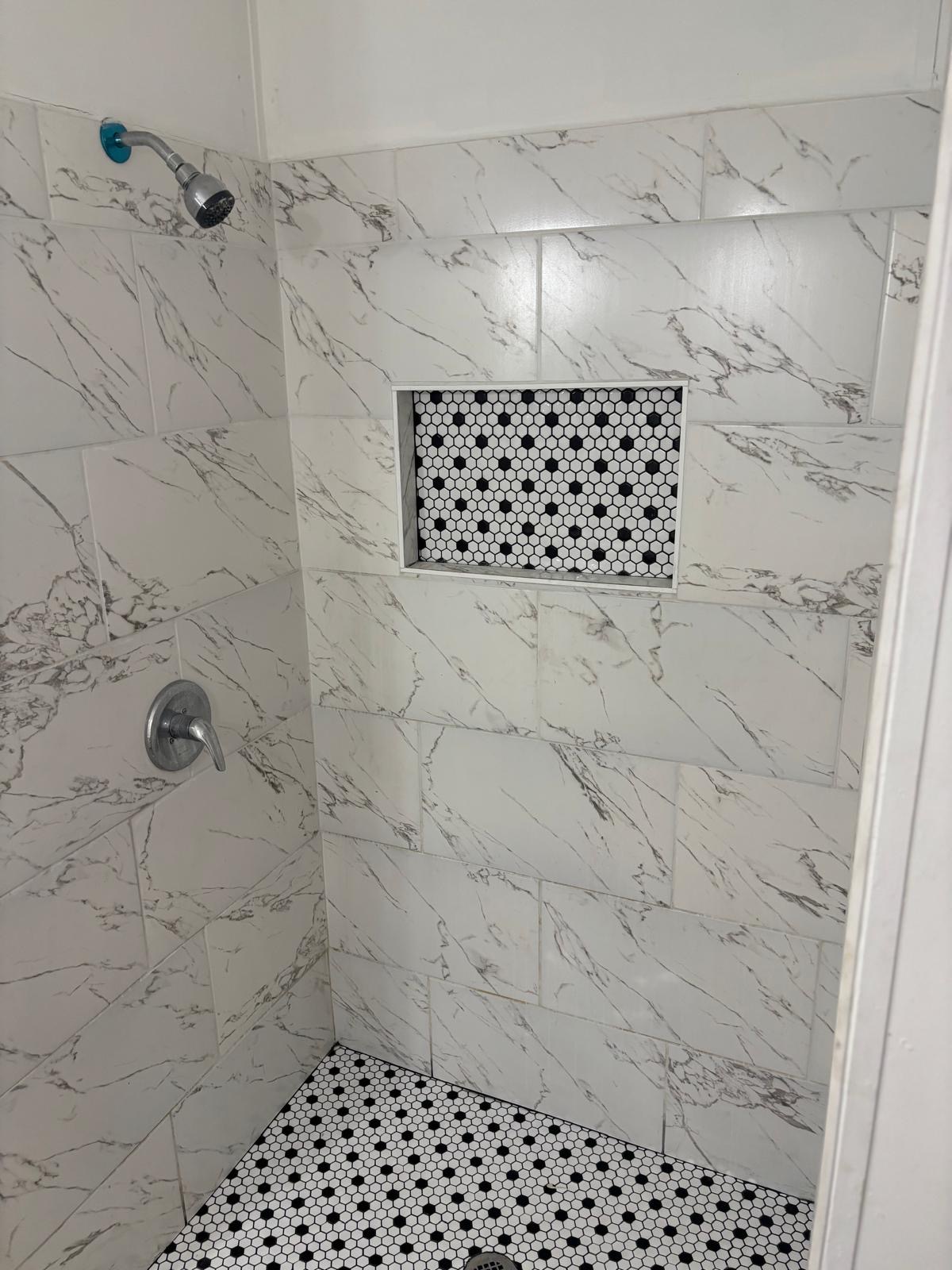 1109 Hurst Creek Road Austin, TX 78734 - Photo 11 of 18 Full bath featuring tiled shower