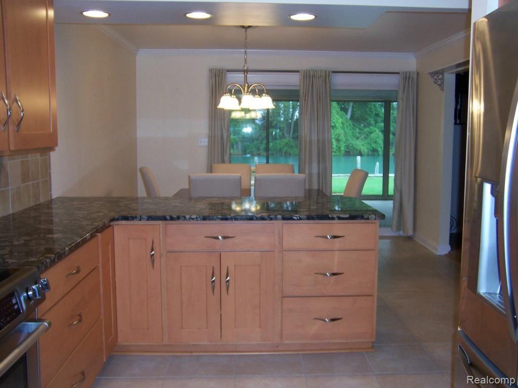7230 Flamingo Road Algonac, MI 48001 - Photo 5 of 28