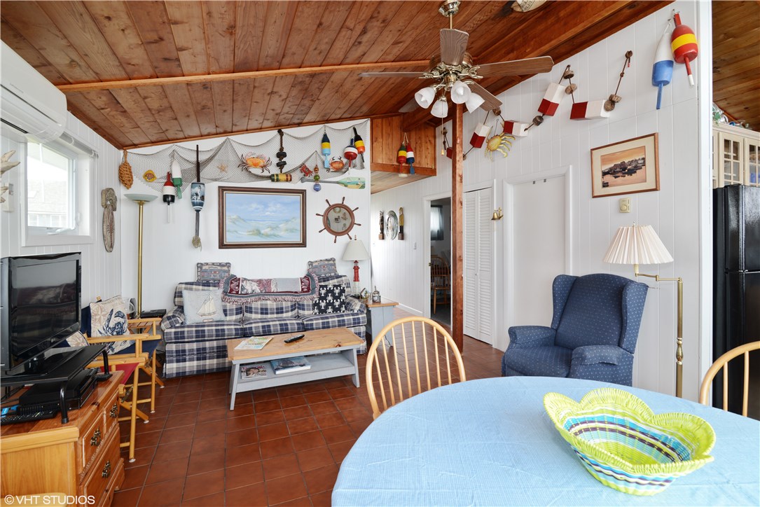 288 Ram Island Road Charlestown, RI 02813 - Photo 3 of 16 Living/dining