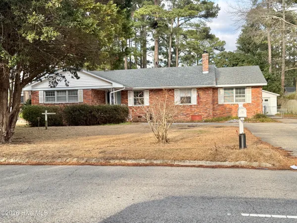 $215,000 | 2205 Carey Road, Kinston, NC 28504