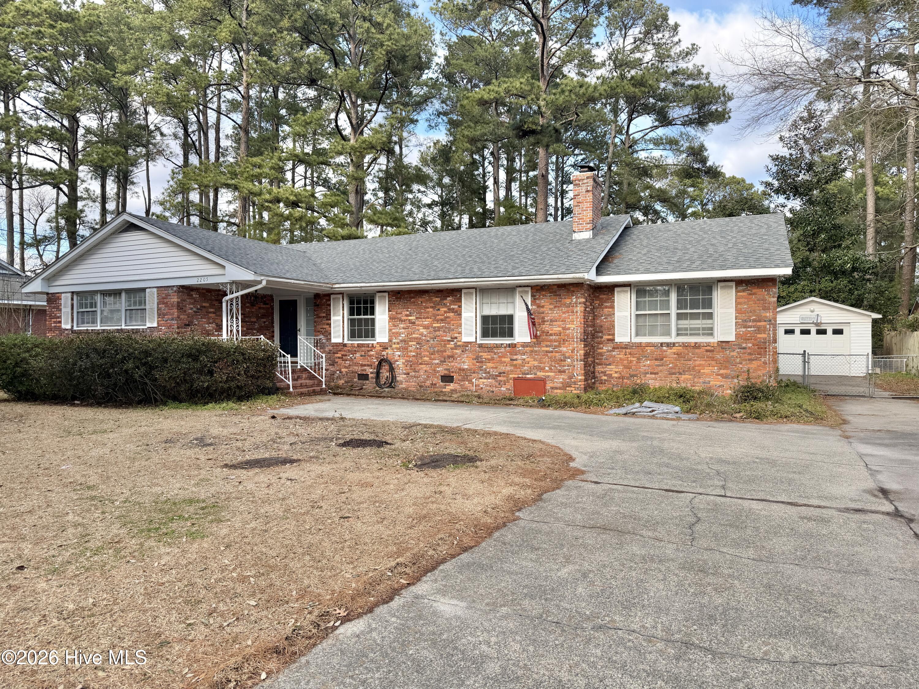 2205 Carey Road Kinston, NC 28504 - Photo 4 of 17 IMG_2935 2