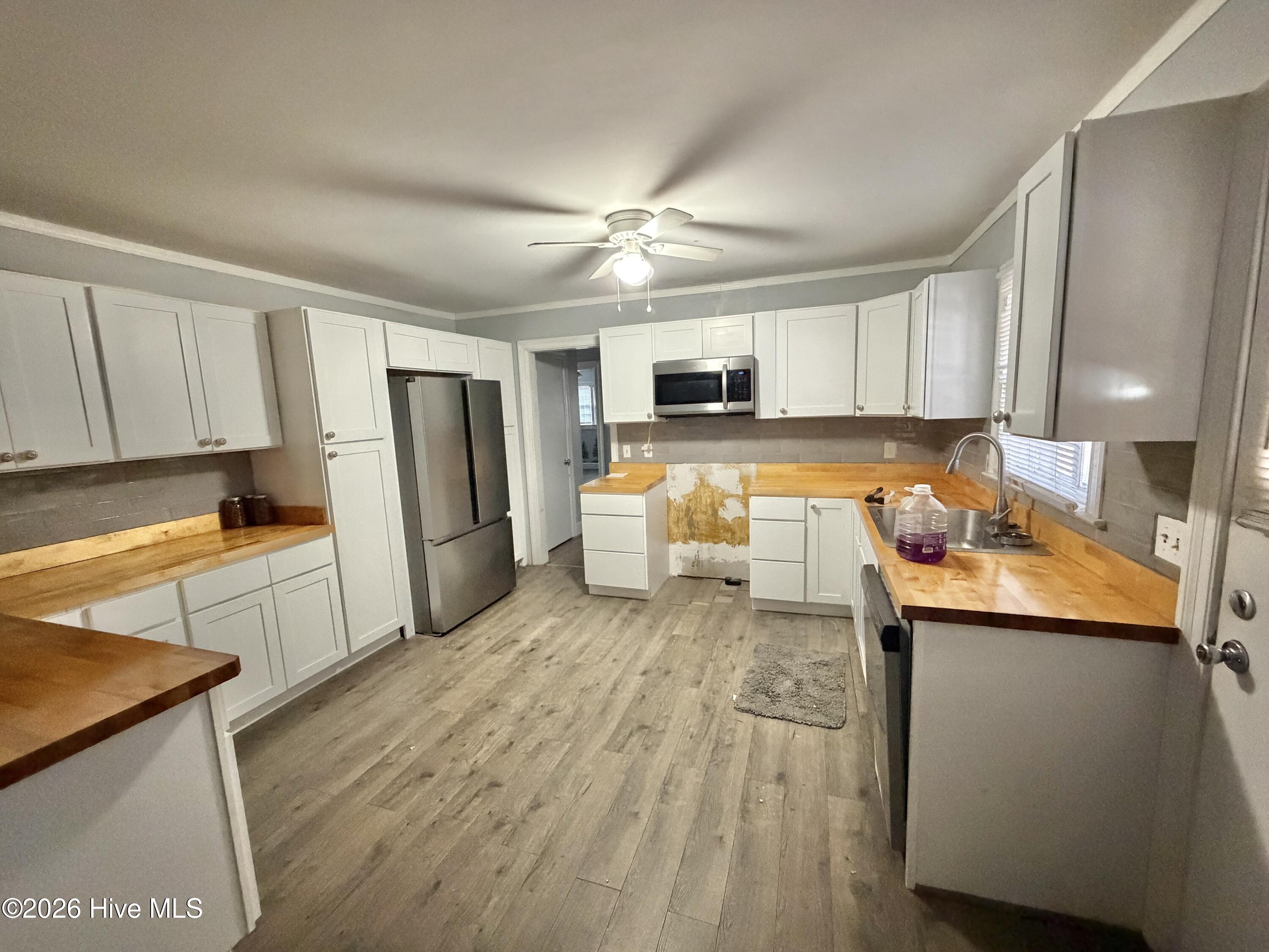 2205 Carey Road Kinston, NC 28504 - Photo 5 of 17 IMG_2949