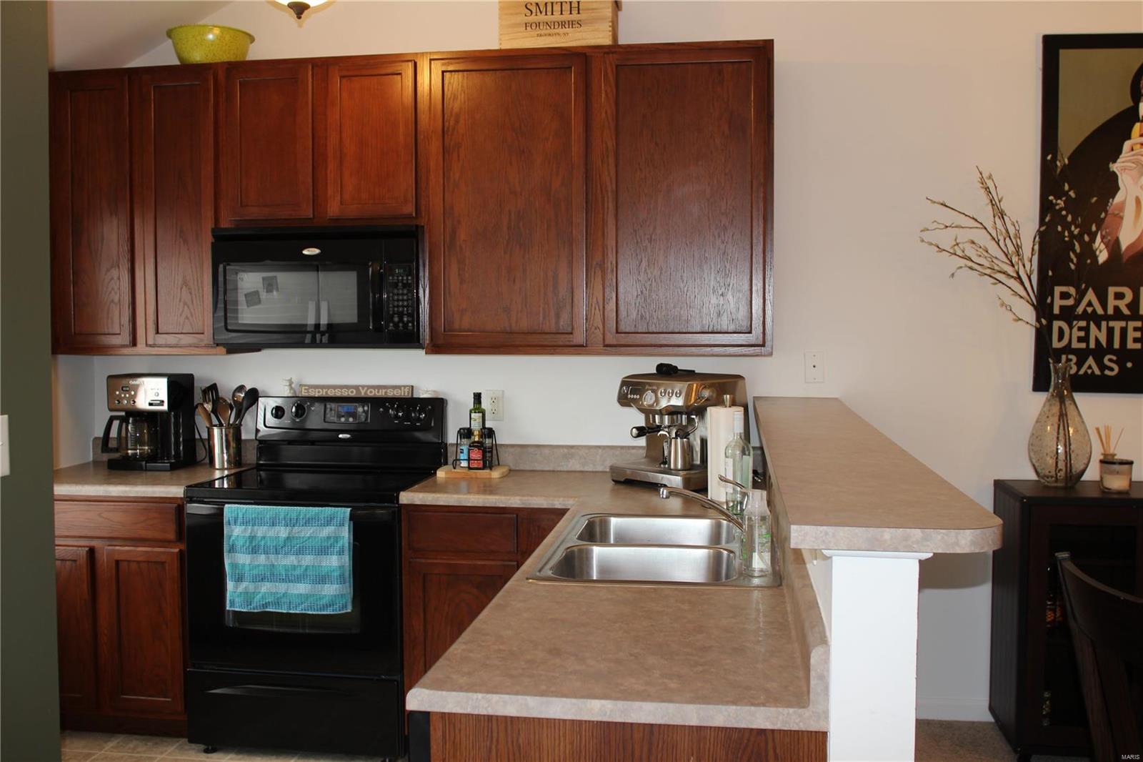 9736 Crayford Road, Unit 6G St. Louis, MO 63123 - Photo 17 of 35 Gallery Image 17