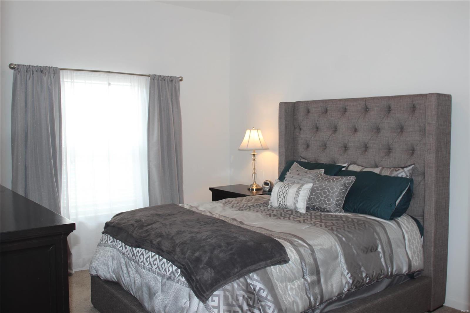 9736 Crayford Road, Unit 6G St. Louis, MO 63123 - Photo 20 of 35 Gallery Image 20