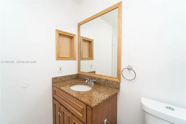 $2,500 | 17249 Northwest 60th Court, Unit 17249, Hialeah, FL 33015