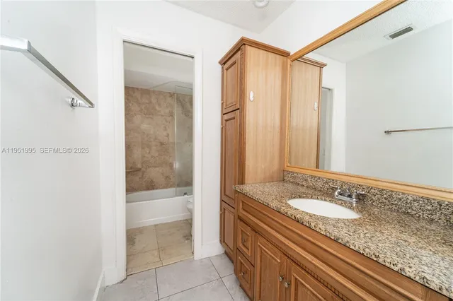 $2,500 | 17249 Northwest 60th Court, Unit 17249, Hialeah, FL 33015