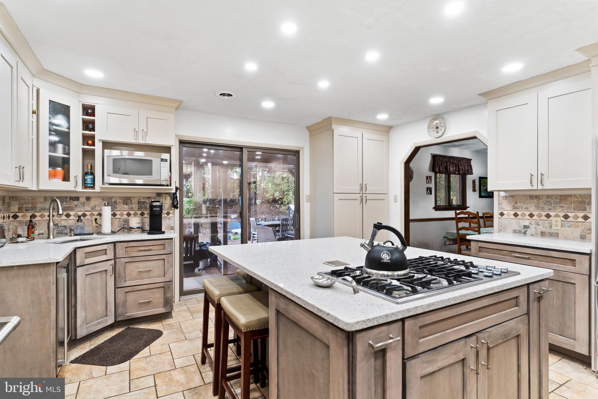 880 Creek Road Carlisle, PA 17015 - Photo 10 of 63 Gallery Image 10