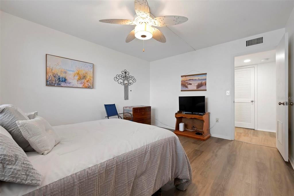8767 Midnight Pass Road, Unit 505F Sarasota, FL 34242 - Photo 22 of 49